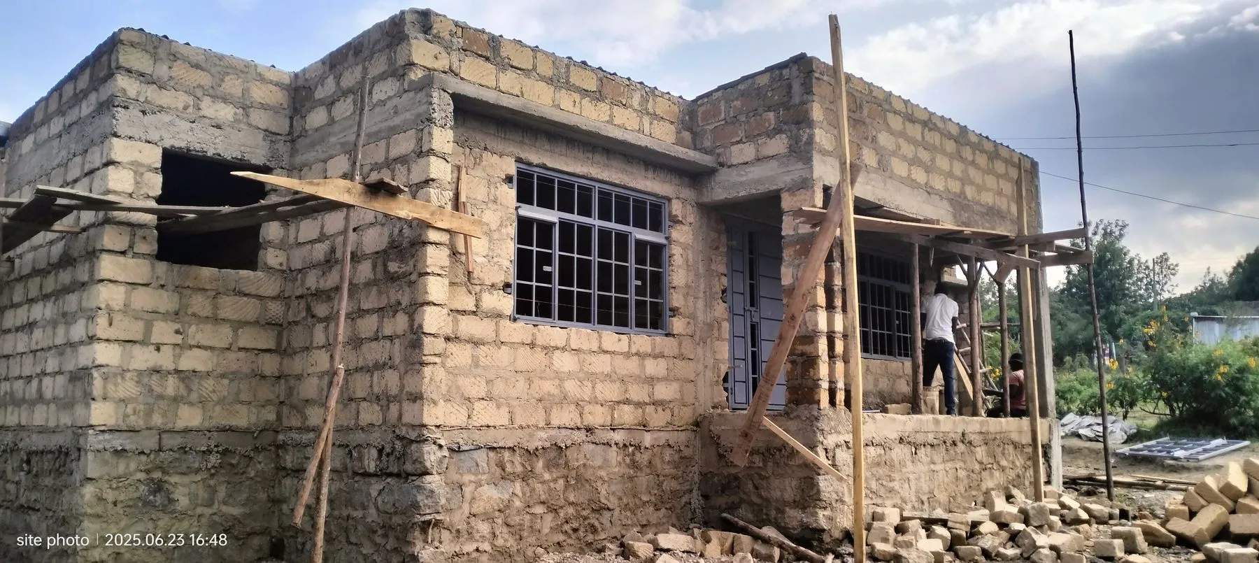 Kongoni House