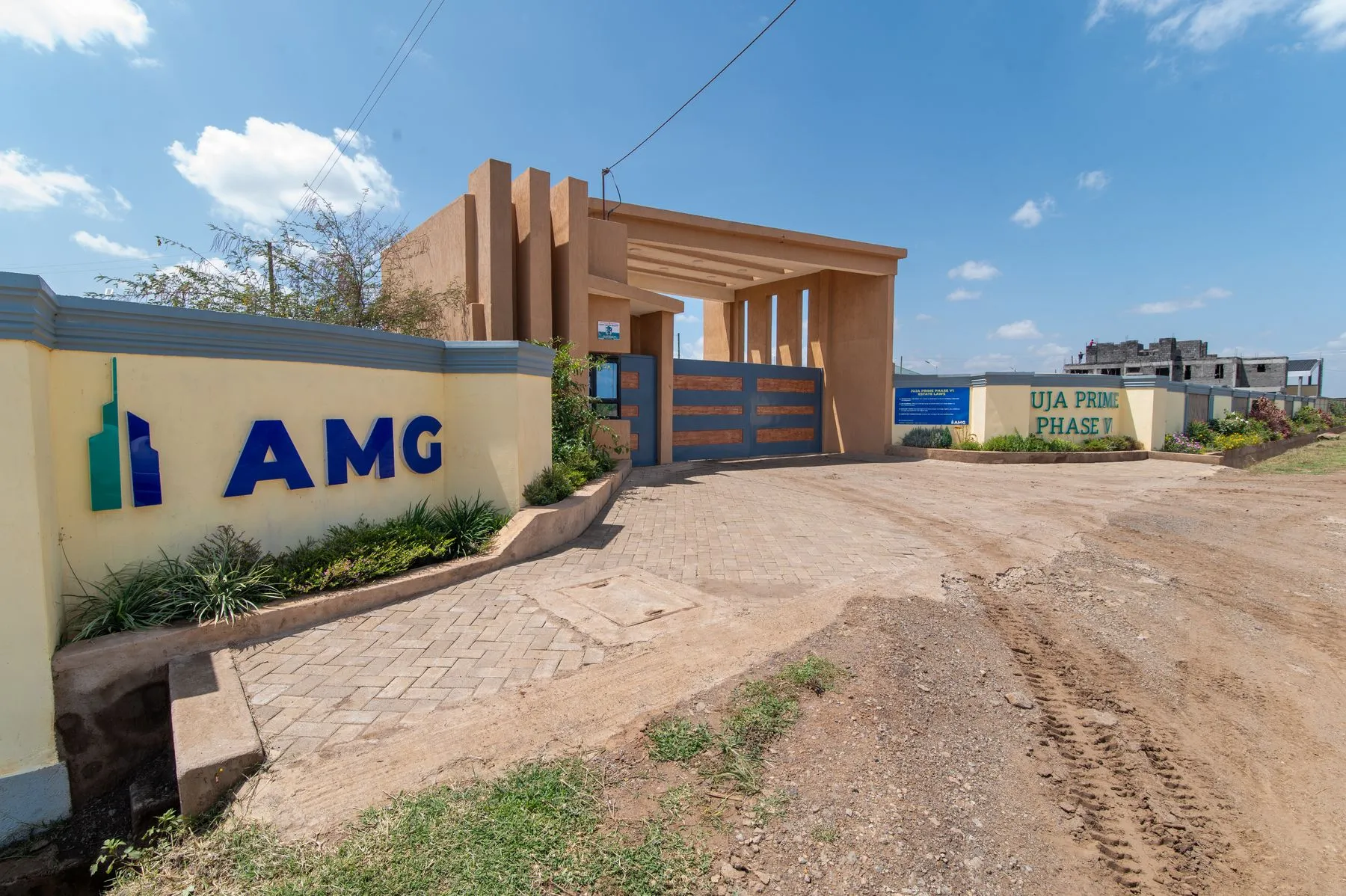 AMG Gates