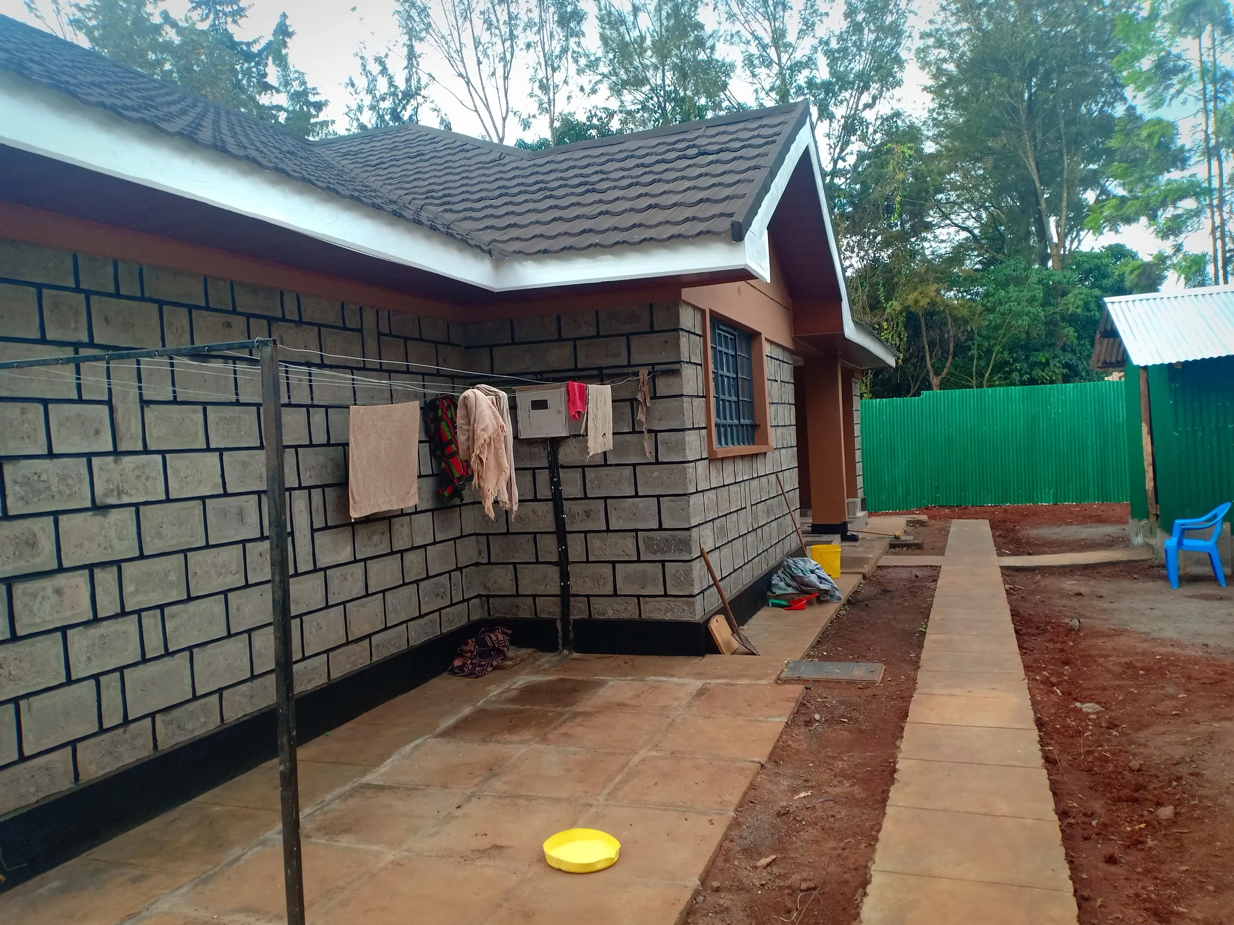 Gitaru House
