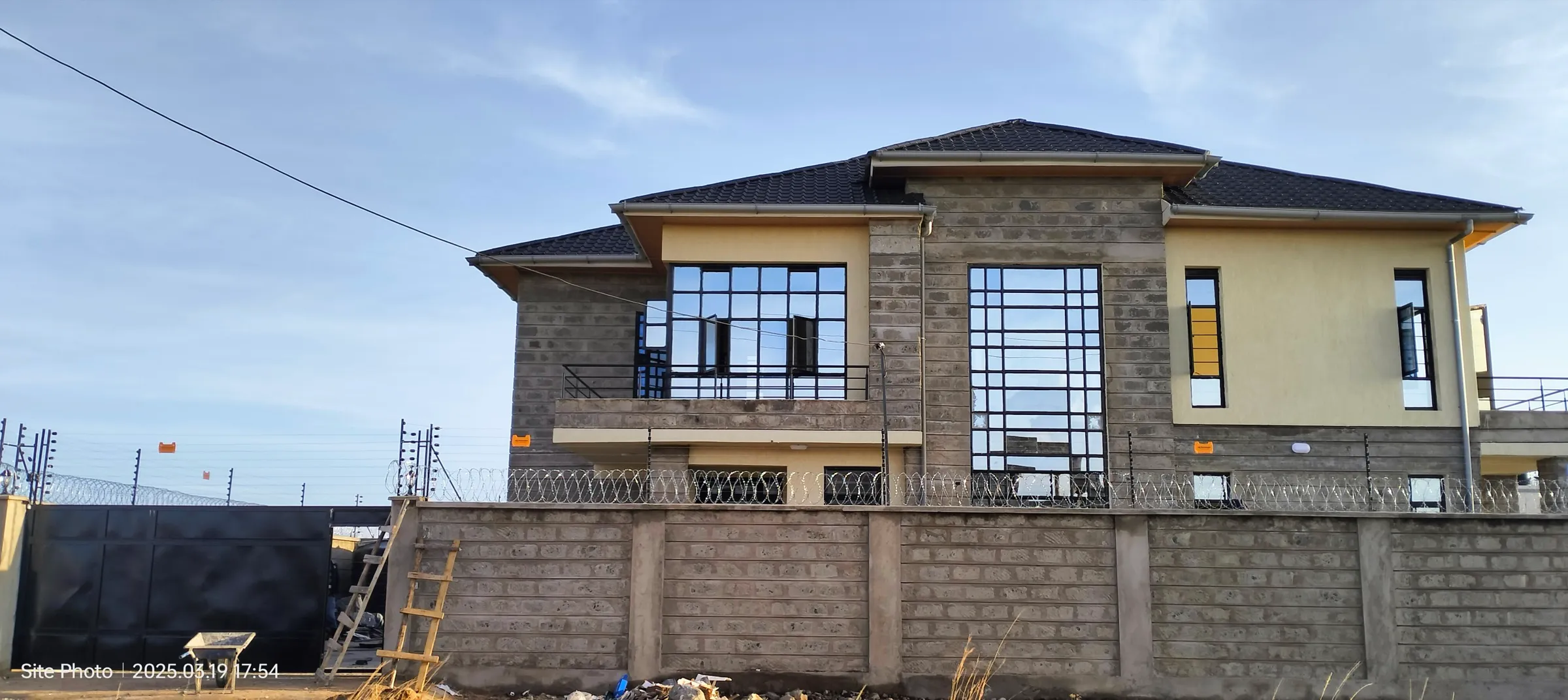 Juja House
