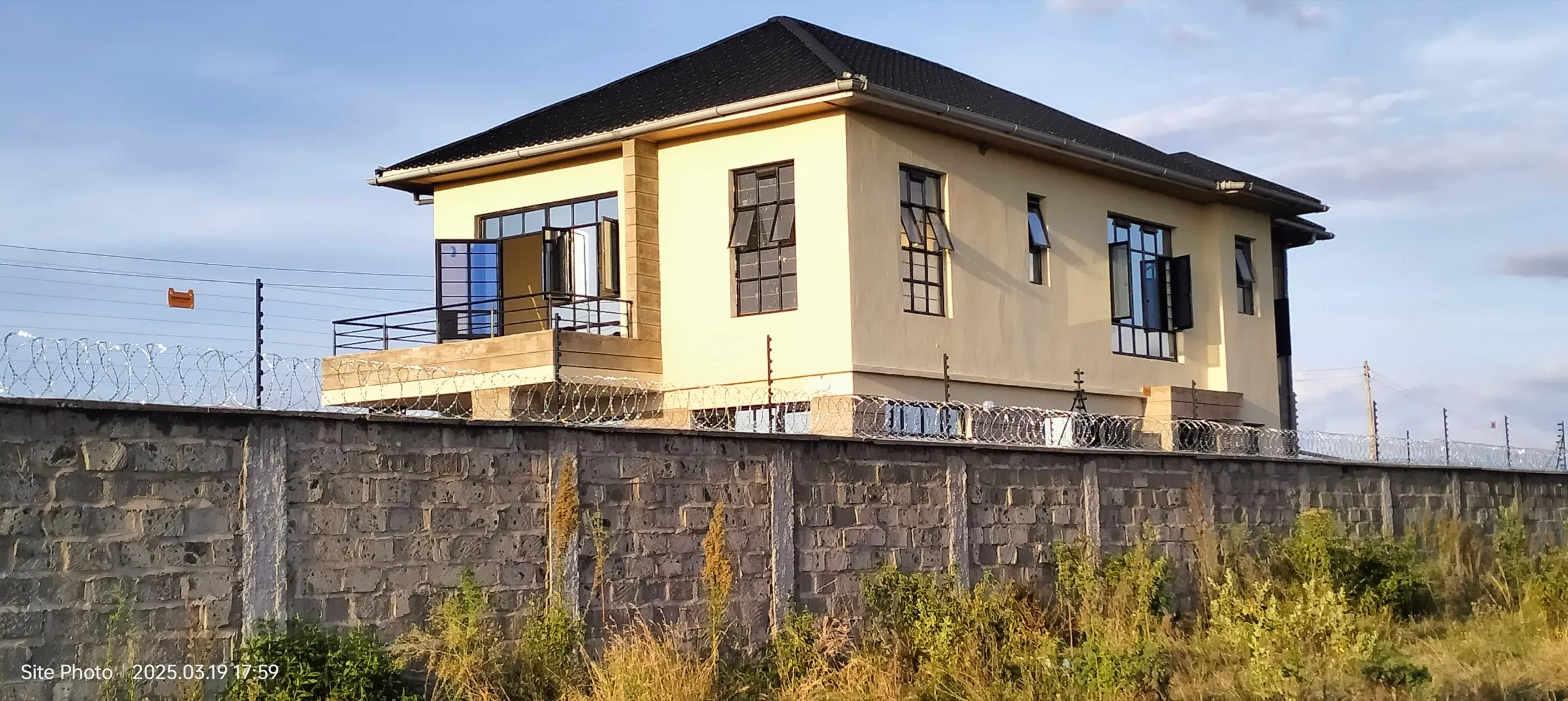 Juja House